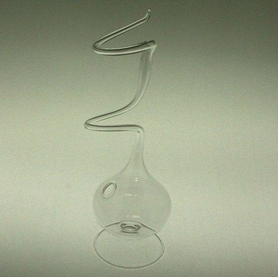 Einblumenvase auf Fuß m. Schleife 17cm Klarglas